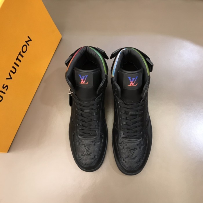 Louis Vuitton Rivoli sneaker 29
