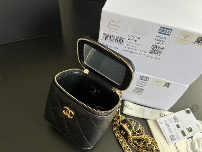 Handbag Chanel 2931 size 8.5cmx11cmx7 cm