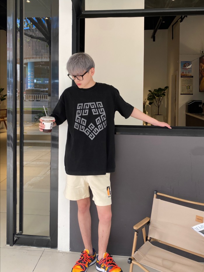 Clothes Givenchy 114