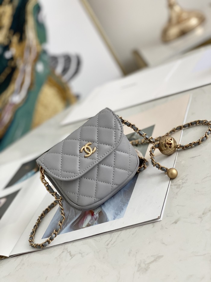 Handbag Chanel 81462 size 9*10.5*2.5 cm