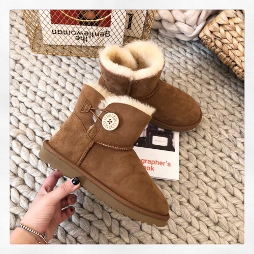 UGG Sneaker 19