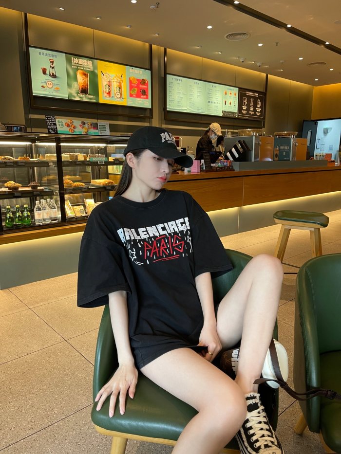 Clothes Balenciaga 34