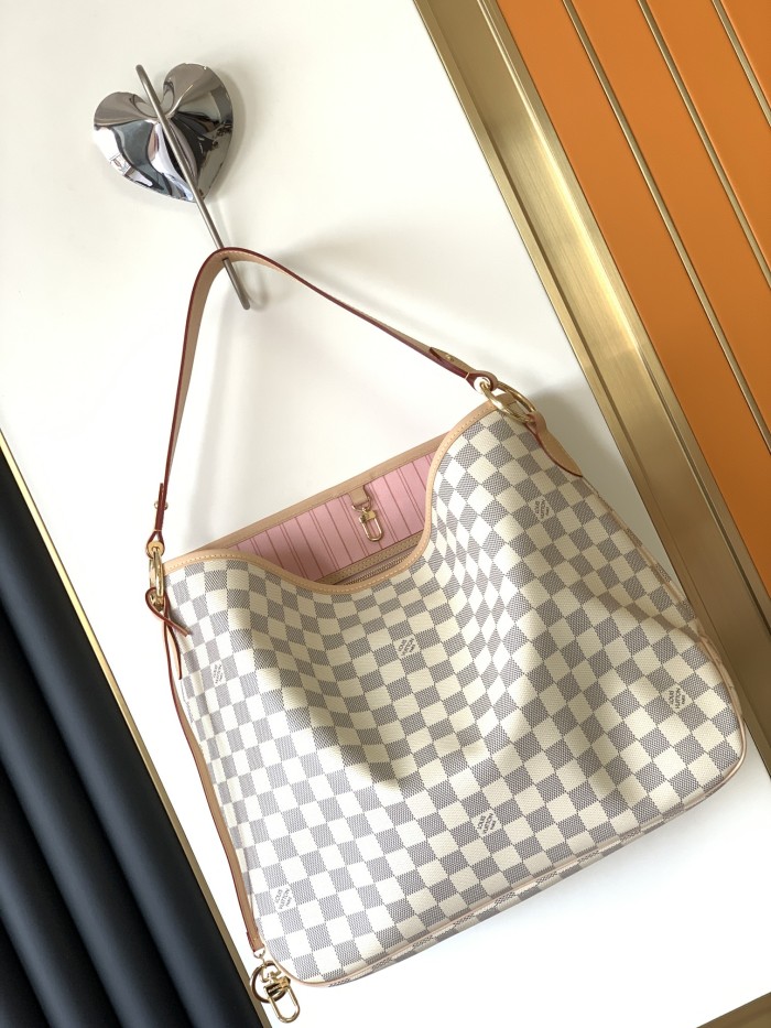 Handbag Louis Vuitton M50156 size ：41.0×33.0×15.0 cm