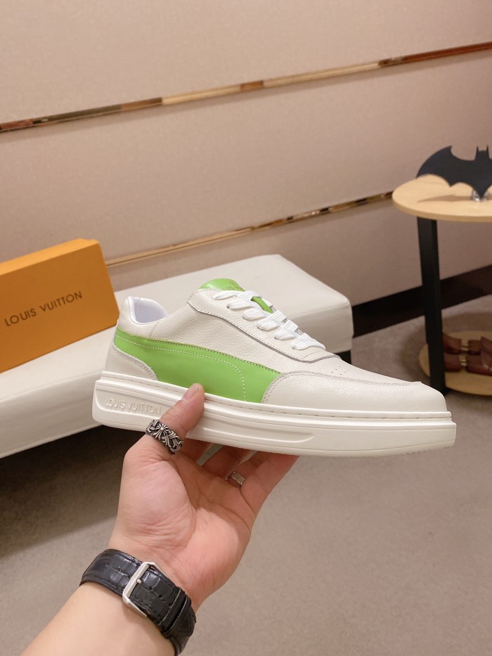 Louis Vuitton Low Top sneaker 120
