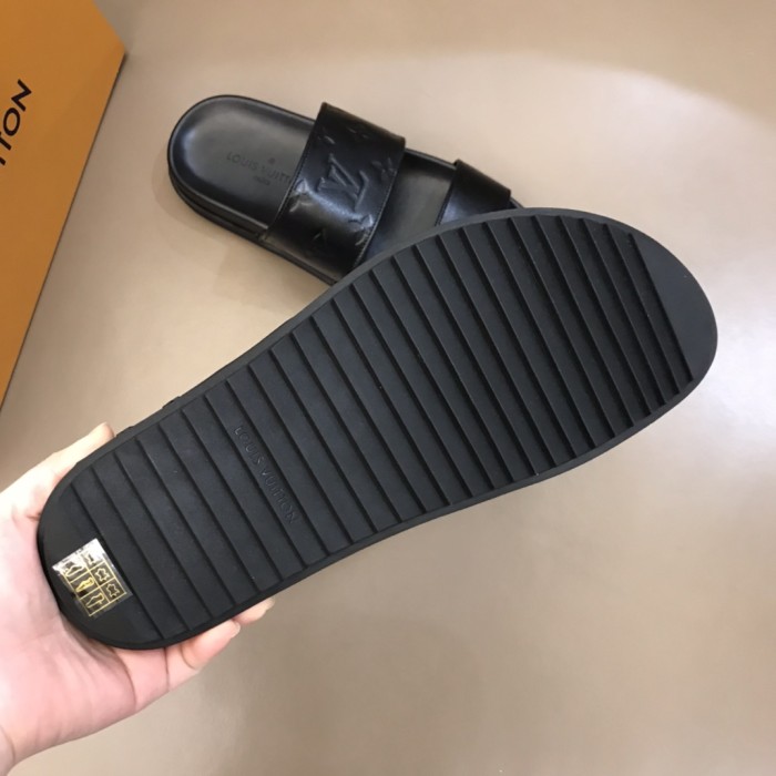 Louis Vuitton Slipper 68