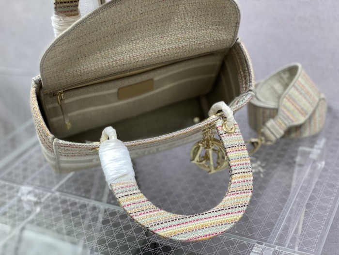 Handbag Dior size 24 cm