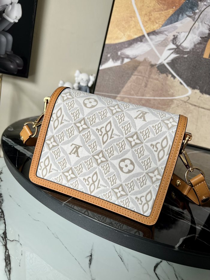 Handbag Louis Vuitton M59483 size 25.0 x 17.0 x 10.5cm , 20 x 15 x 9cm