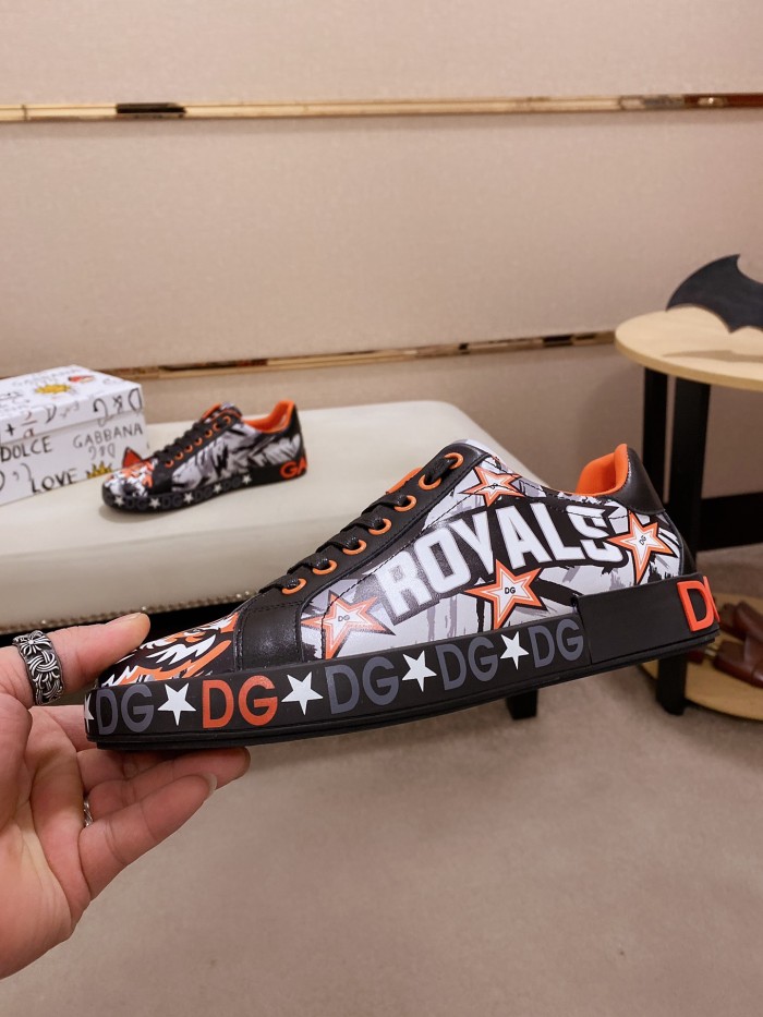 Dolce & Gabbana Low Tops Sneakers 132