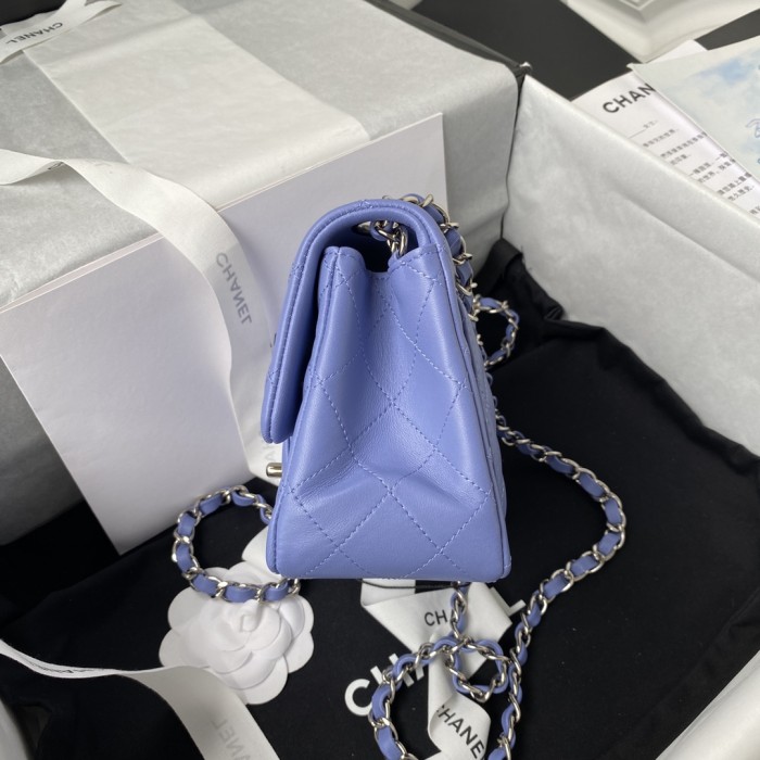 Handbag Chanel size 17 cm