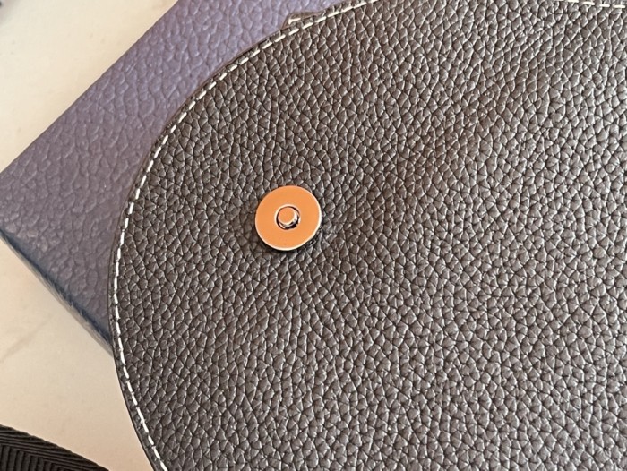 Handbag Dior 0096 size 24 x 17.5 x 5 cm