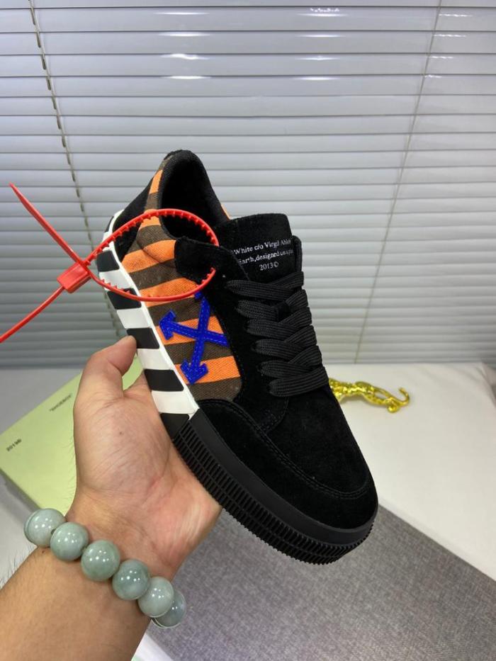 Off-White Low Vulc Black Orange