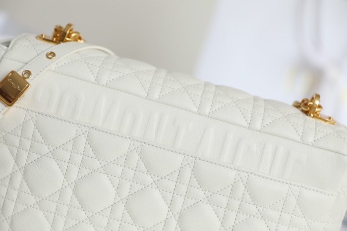 Handbag Dior size 28x17x9 cm