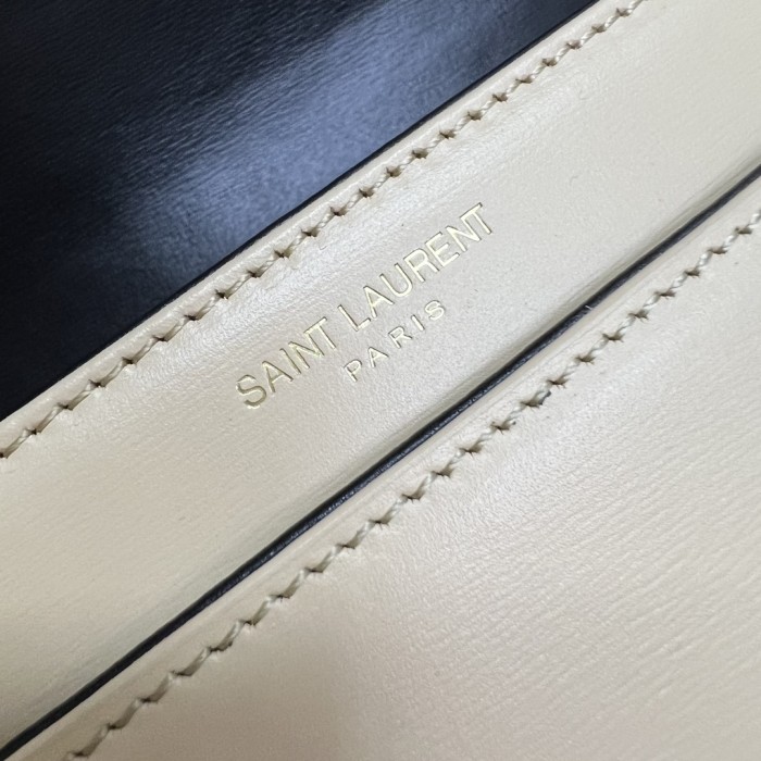 Handbags SAINT LAURENT 634306 size 19x13x5 cm