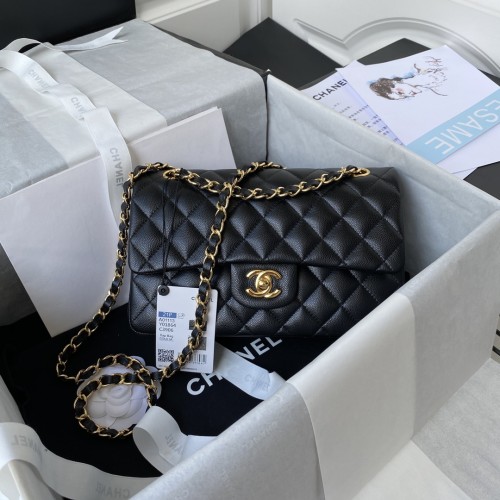 Handbag Chanel A01113 size 23 cm