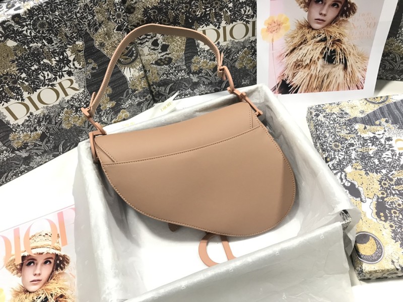 Handbag Dior M0446 size 25.5 x 20 x 6.5 cm