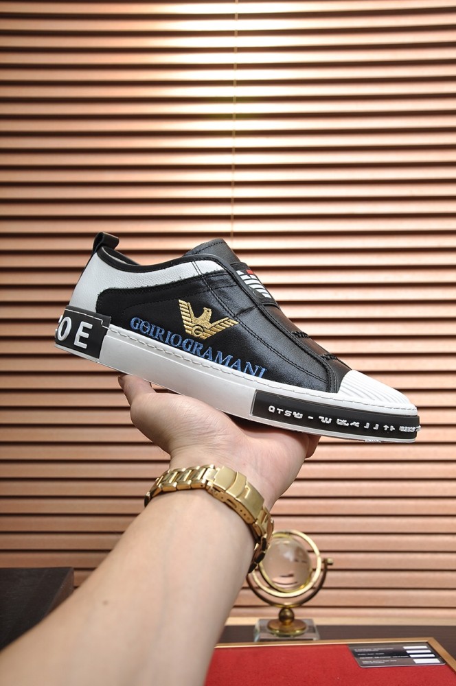 Armani Low Top Sneaker 31