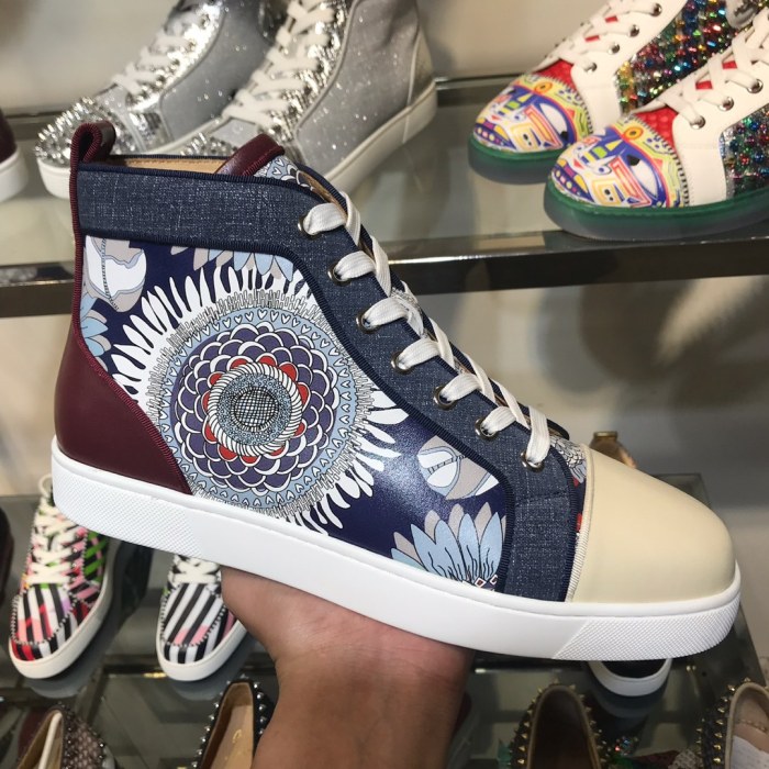 Christian Louboutin Louis Junior Spikes Orlato Flat Sneakers 32