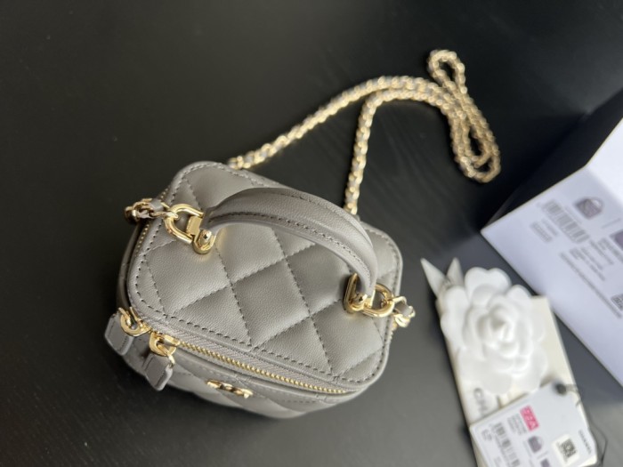 Handbag Chanel AP2198 size 11cmx8.5cmx7 cm
