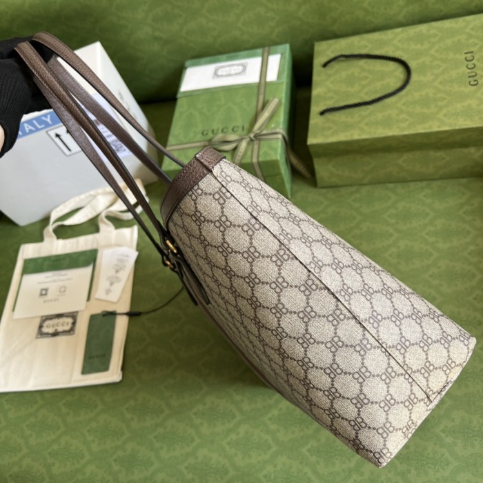 Handbag Gucci 680125 size 38*28*14 cm