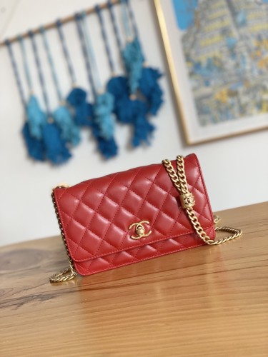 Handbag Chanel 81221 size 19 cm