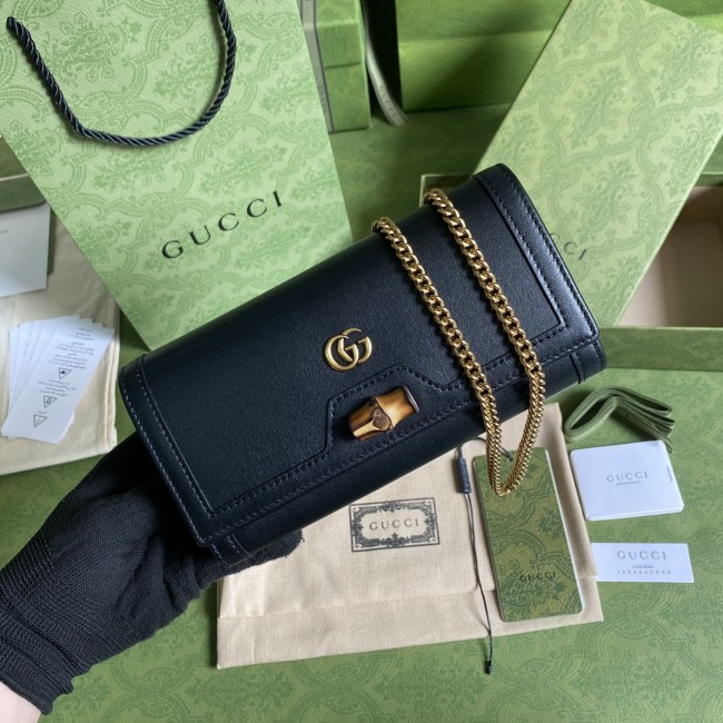 Handbag Gucci 658243 size 19*10*3.5 cm