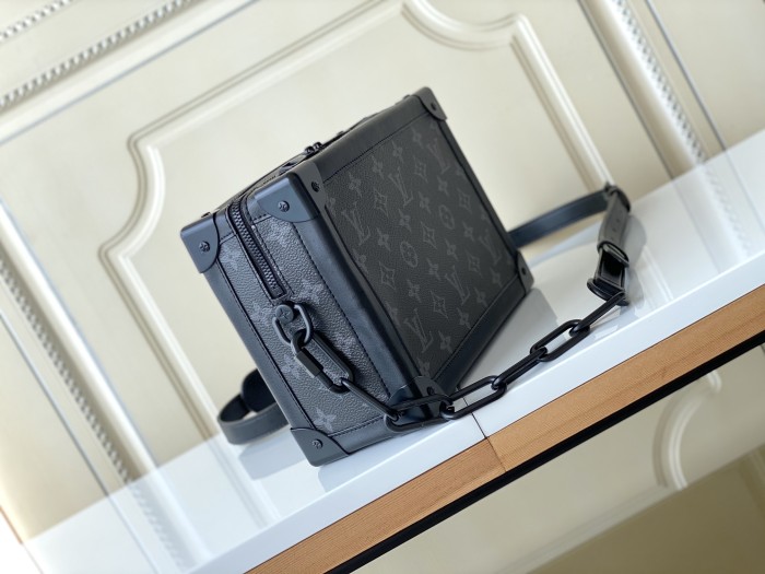 Handbag Louis Vuitton M44730 size 25×18×10 cm