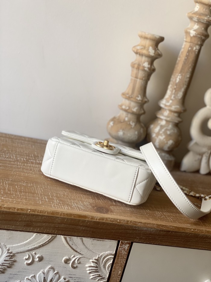 Handbag Chanel As3109 size 19*14*6 cm