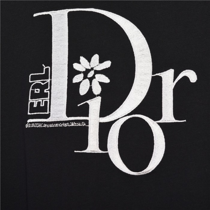 Clothes DIOR 44
