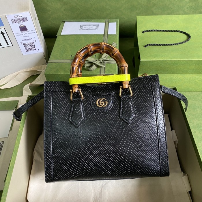 Handbag Gucci 660195 size 27*24*11 cm