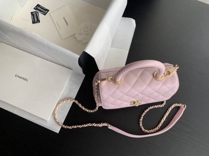 Handbag Chanel 2215 size 19 cm