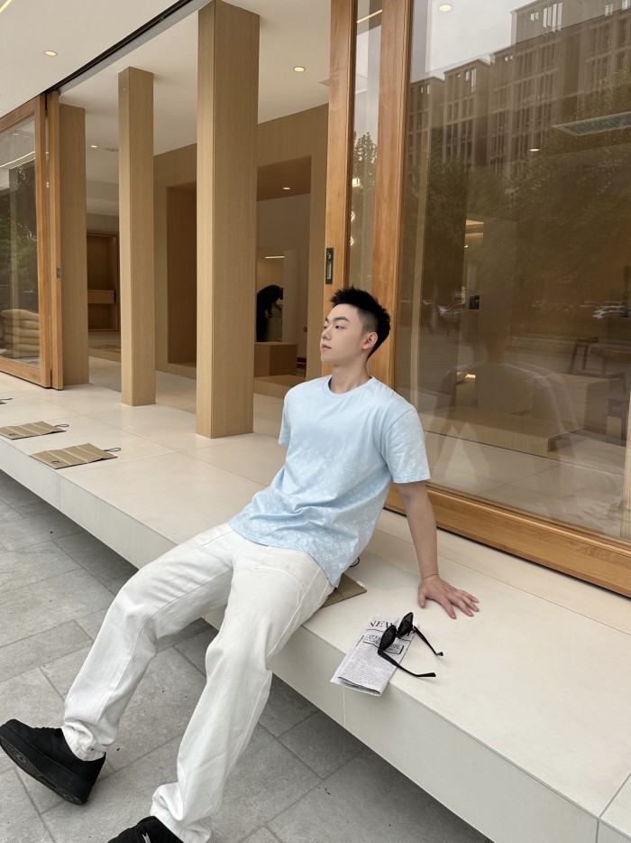 Clothes Louis Vuitton 228