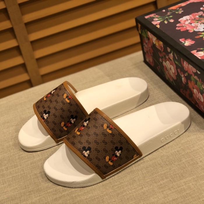 Gucci Slippers 25