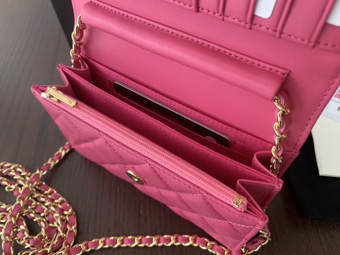 Handbag Chanel size 15cmx10cm x3.5 cm