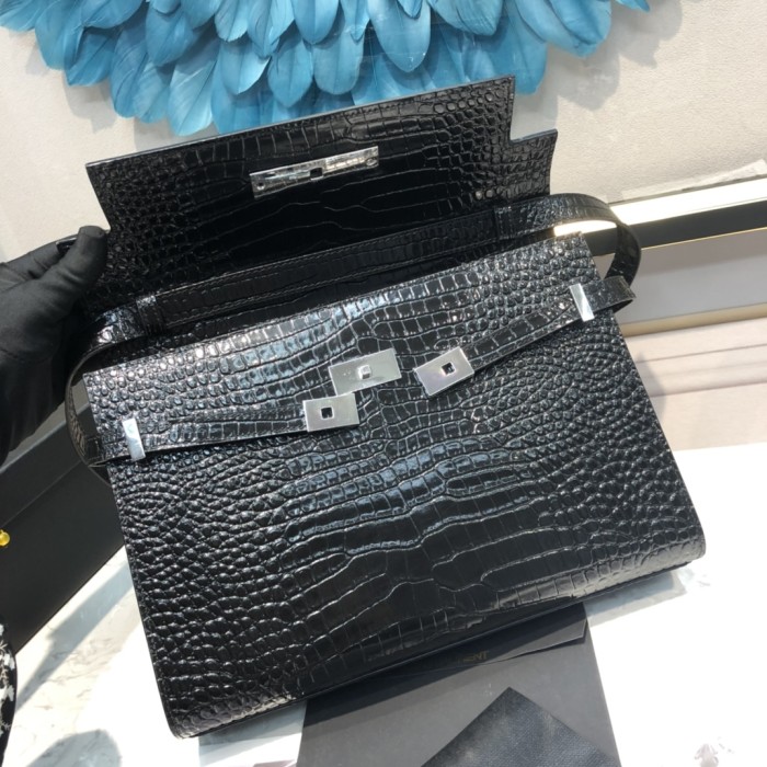 Handbags SAINT LAURENT 579271 size 29x20.5x7 cm