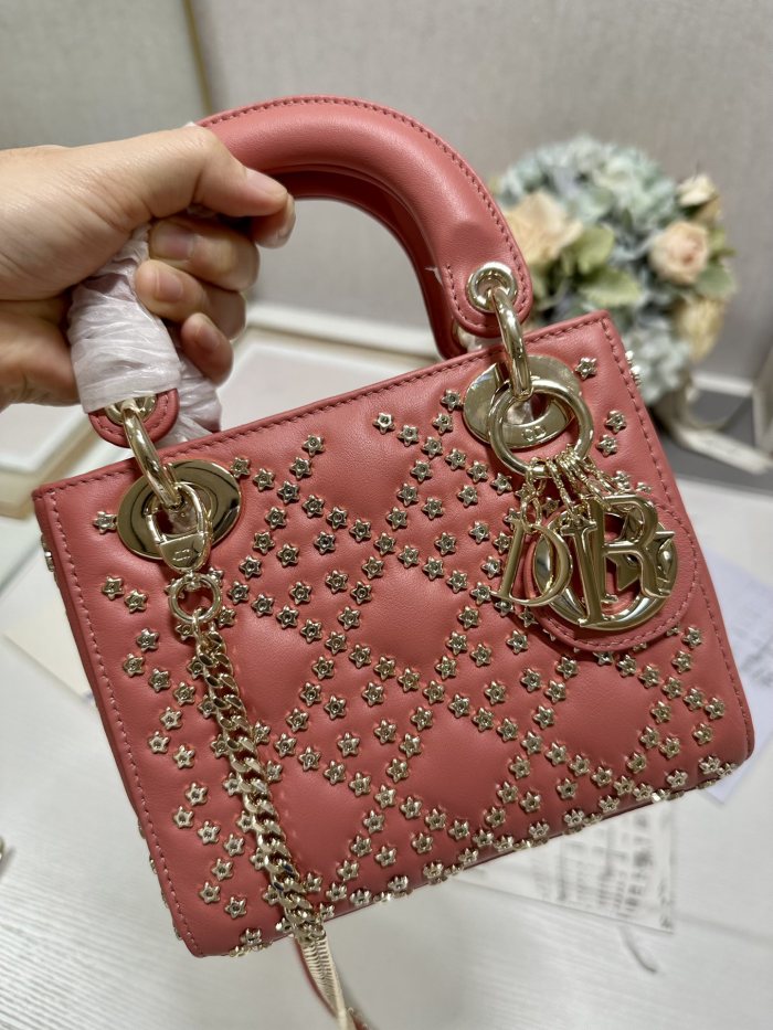 Handbag Dior 0505 size 17×7.5×14 cm