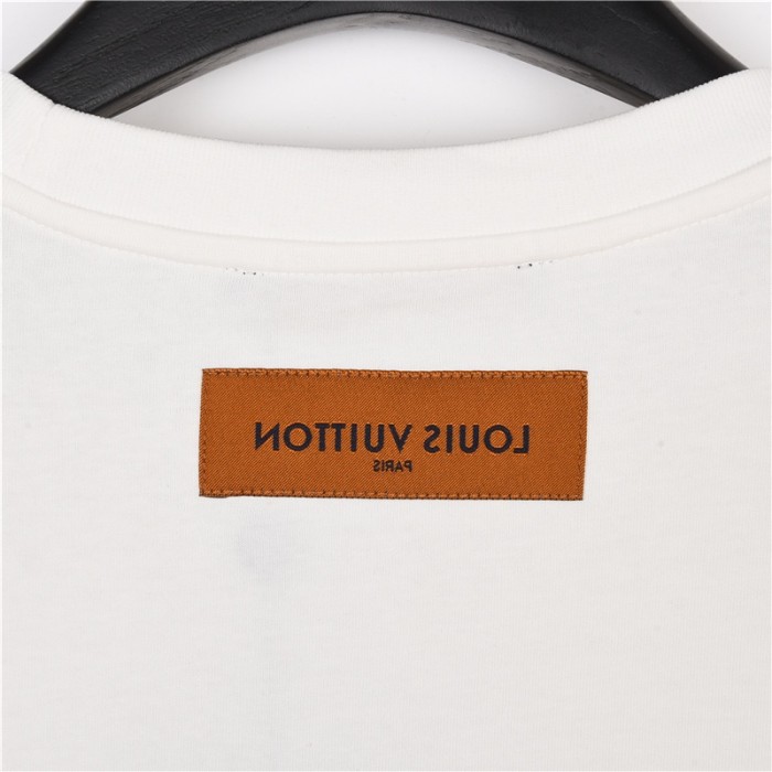 Clothes Louis Vuitton 210