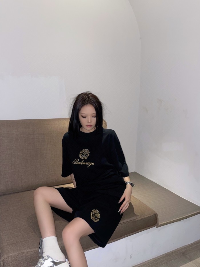 Clothes Balenciaga 211