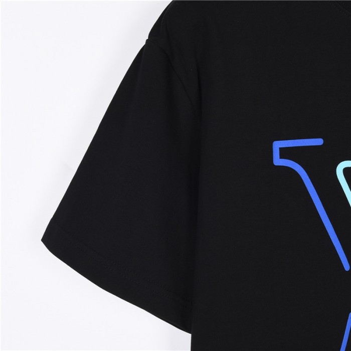 Clothes Louis Vuitton 368