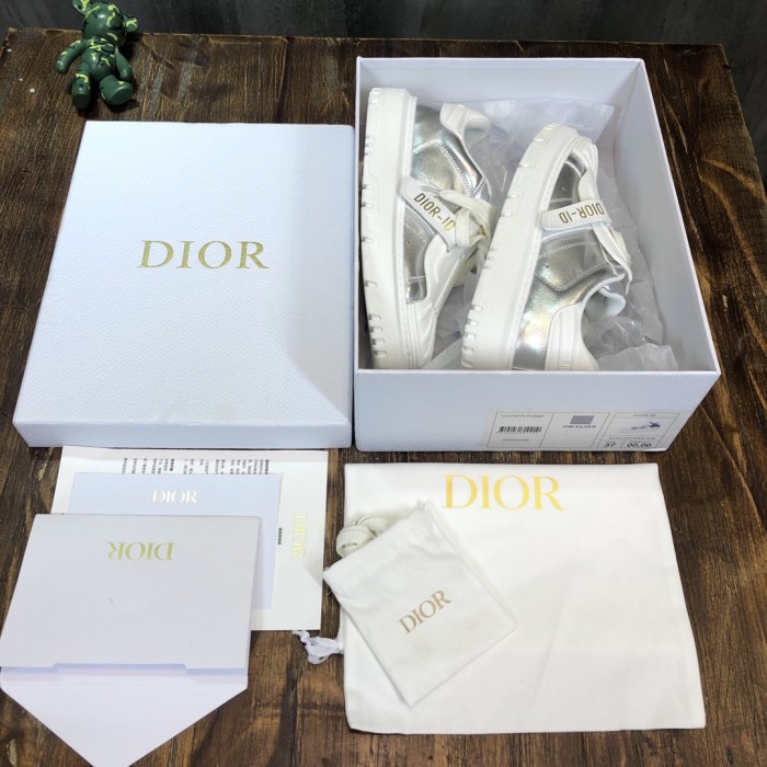 Dior DIOR-ID Sneaker 11