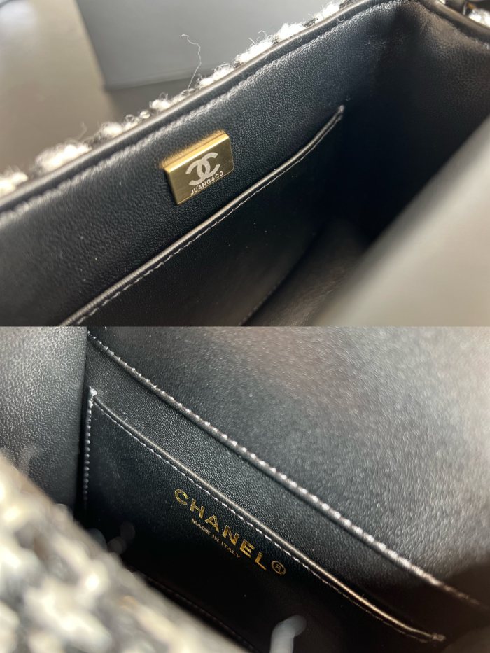 Handbag Chanel AS3546 size 17cmx14.5cmx7 cm