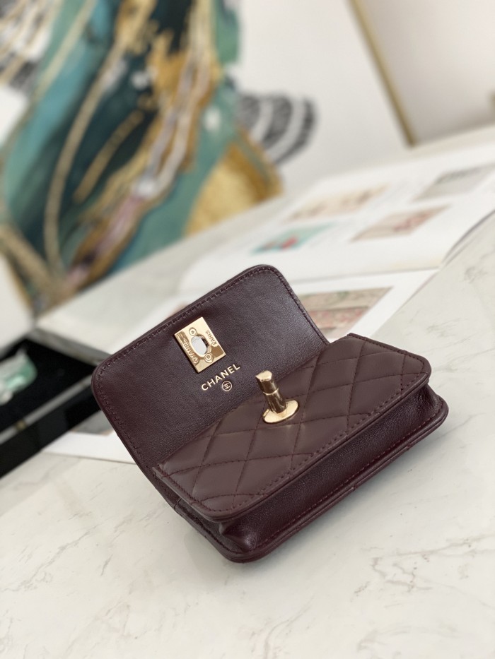 Handbag Chanel 82768 size 12.5 2.5 9 cm