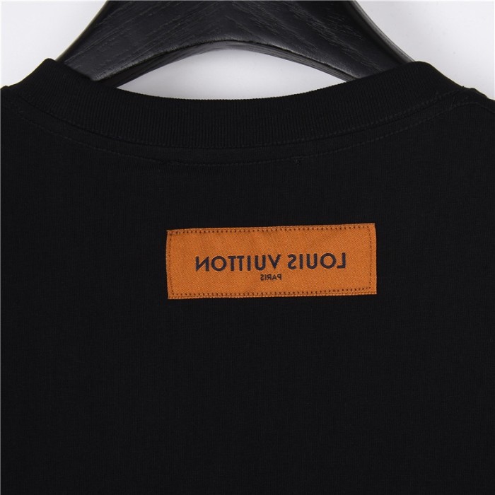 Clothes Louis Vuitton 366