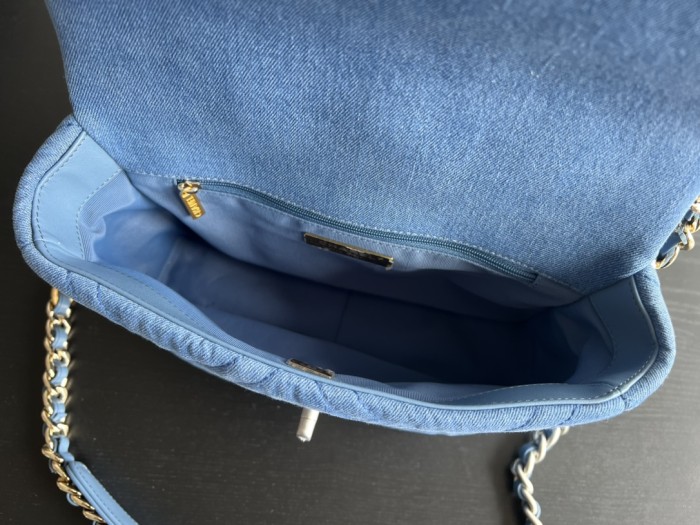 Handbag Chanel size 26 cm