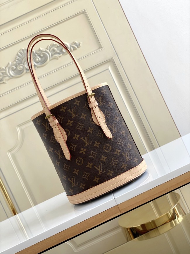 Handbag Louis Vuitton M42238 size 23 x 15 x 26 cm