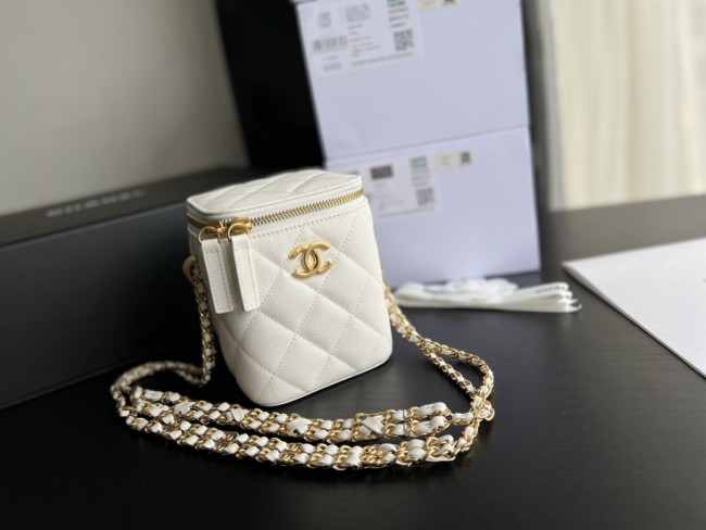 Handbag Chanel AP3583 size 14.5cmx11.5cmx11.5 cm