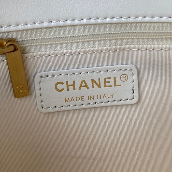 Handbag Chanel AS3206 size 16-22-7 cm