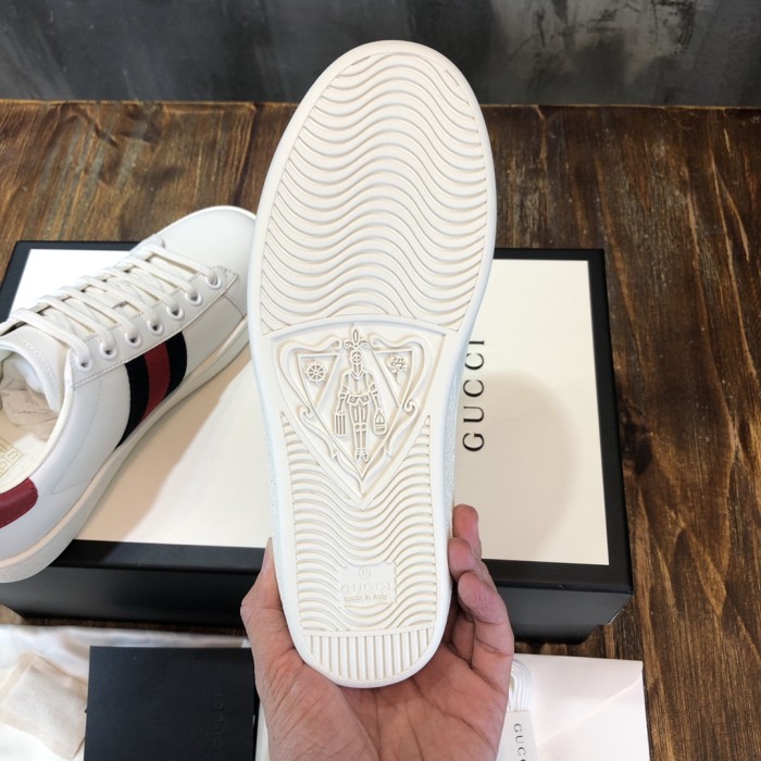 Gucci Ace embroidered sneaker 80