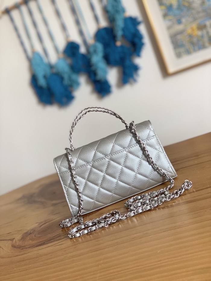 Handbag Dior AP81249 size 10*18*4.5 cm