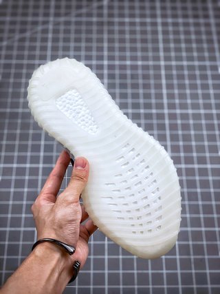 adidas Yeezy Boost 350 V2 Zebra