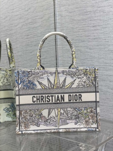 Handbag Dior size 36*18*28 cm